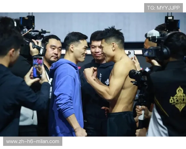 MMA搏击赛双方血战到底，看哭无数粉丝