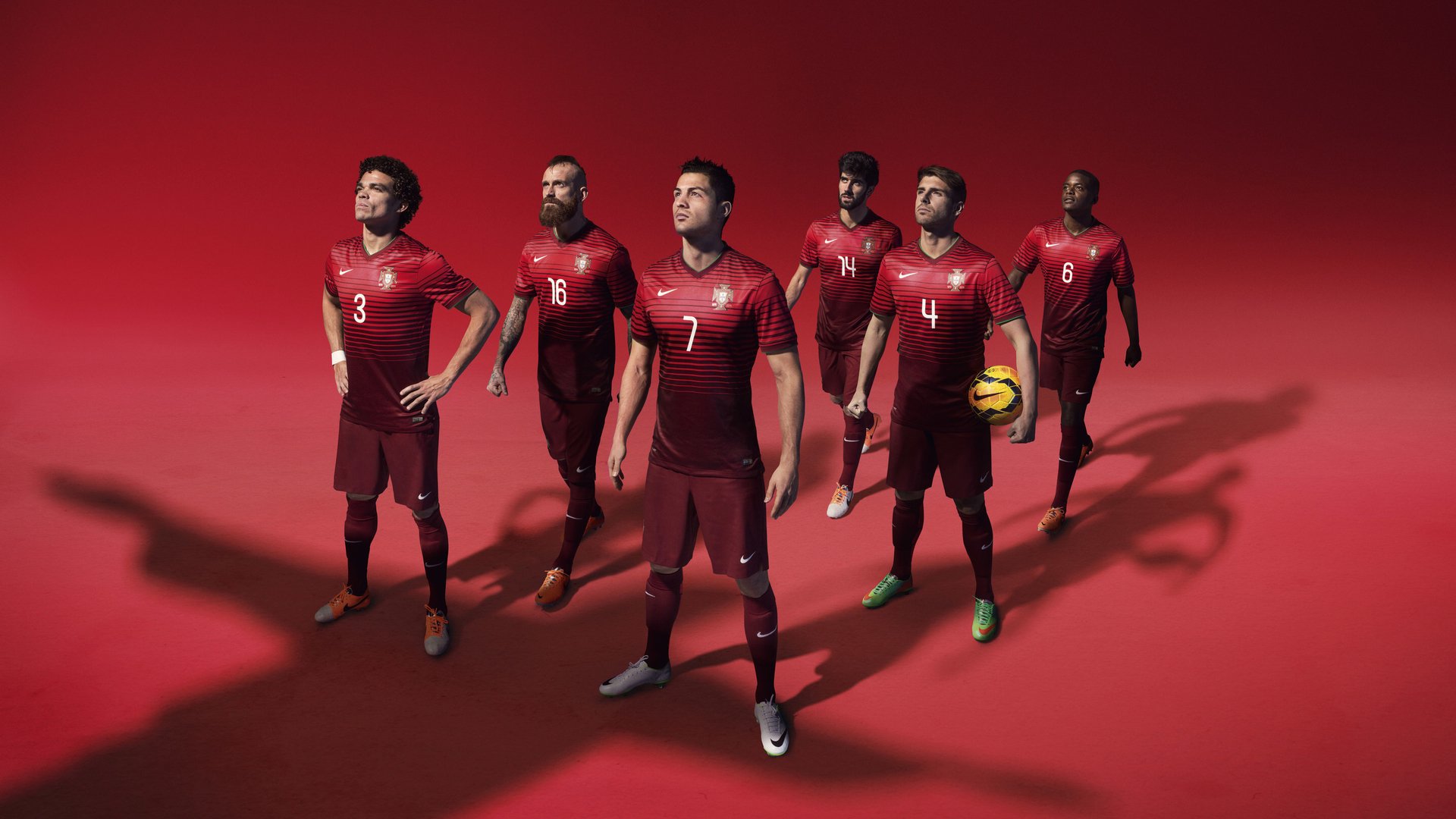 女足欧冠决赛 巴塞罗那3比2逆转沃尔夫斯堡 完成史诗级翻盘